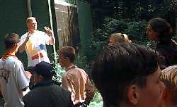 04089801k.jpg (7321 bytes)