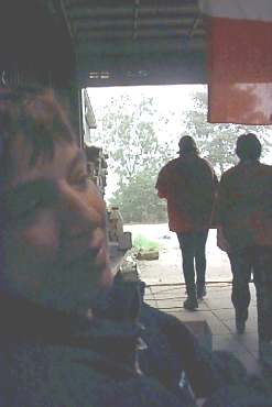 20099815kl.jpg (75843 bytes)