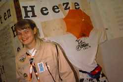 21119823_k.jpg (5461 bytes)
